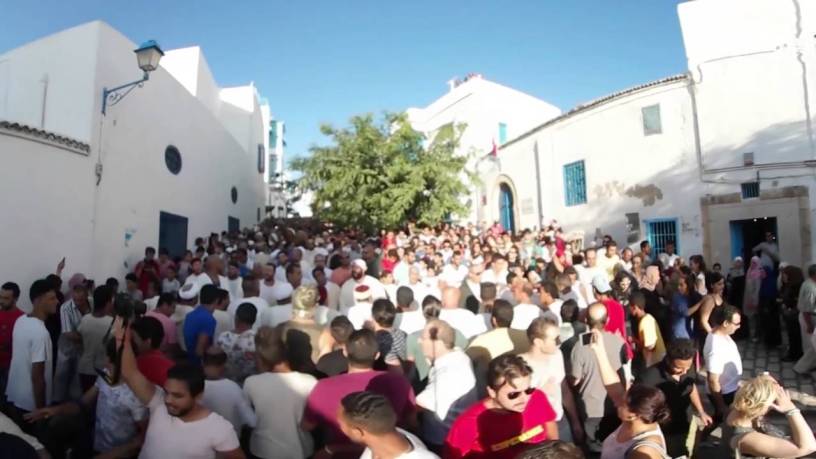 Kharja 2025 à Sidi Bou Saïd : L'immuable procession mystique de la perle bleue et blanche
